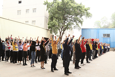 麻豆成人91精品二区三区3月全厂职工动员大会——向优秀先进个人学习